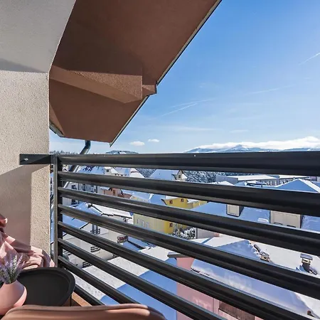 Prima * Ζλάτιμπορ